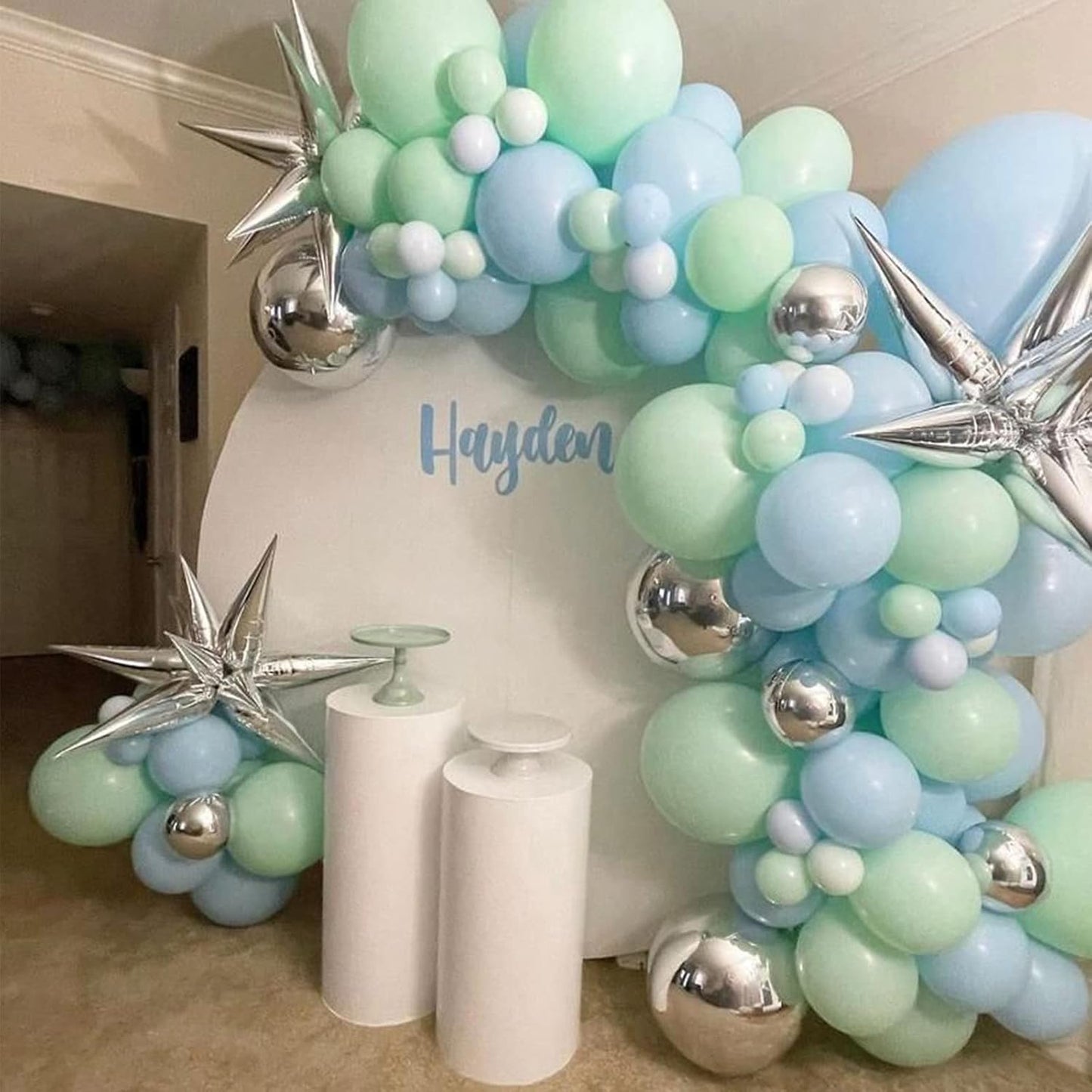 130pcs Mint Green Balloons Different Sizes 18" 12" 10" 5" Pastel Light Green Balloons for Boys Girls Birthday Baby Shower Gender Reveal Wedding Decorations