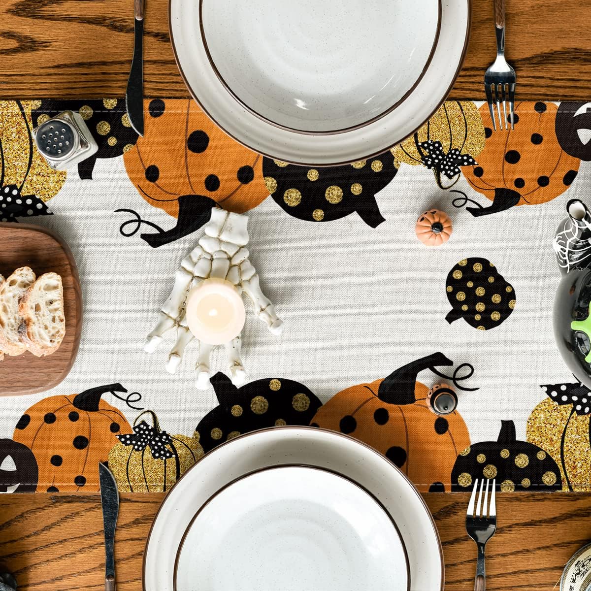 Artoid Mode Halloween Jack-O-Lantern Pumpkin Table Runner, Holiday Kitchen Dining Table Decoration for Indoor Outdoor Home Party Decor 13 x 36 Inch