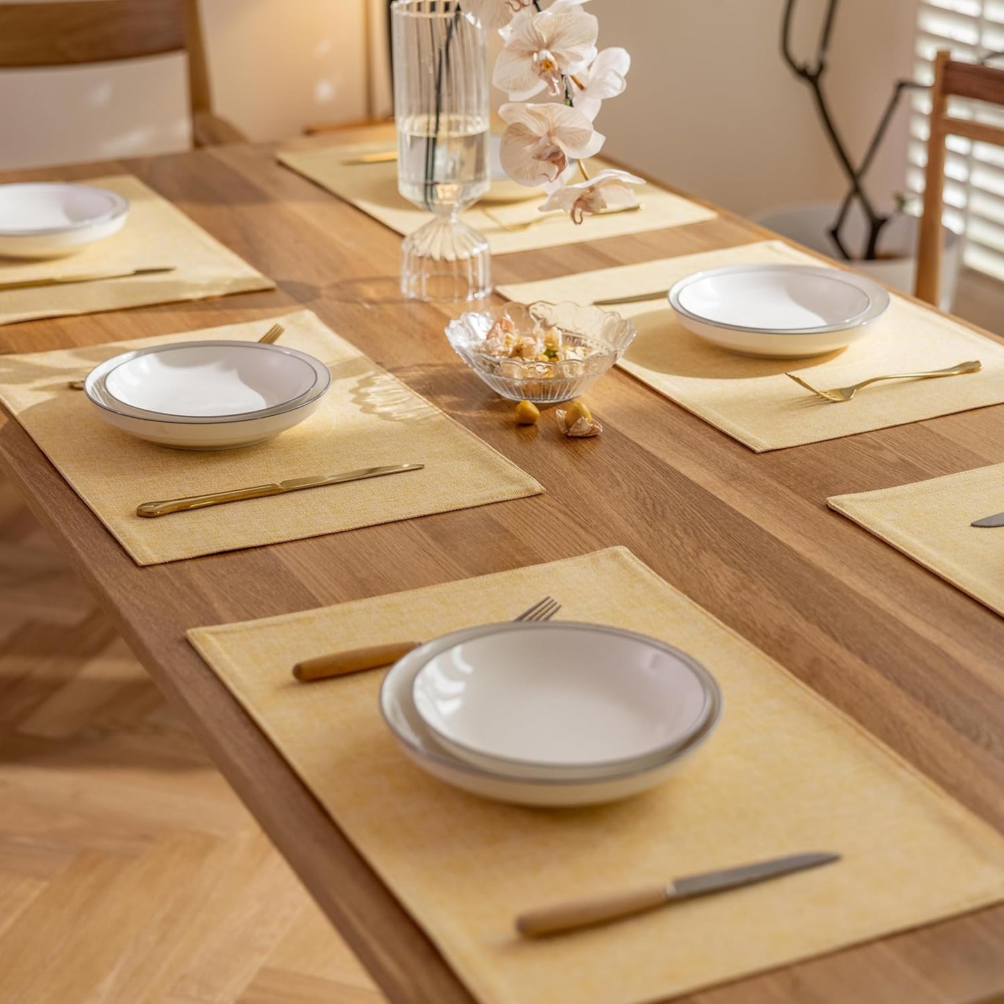 Demetex Yellow Placemats Set of 8 Linen Fabric Placemat Heat Resistant Washable Place Mats for Kitchen Party Dinner, 13x19 inch, Yellow