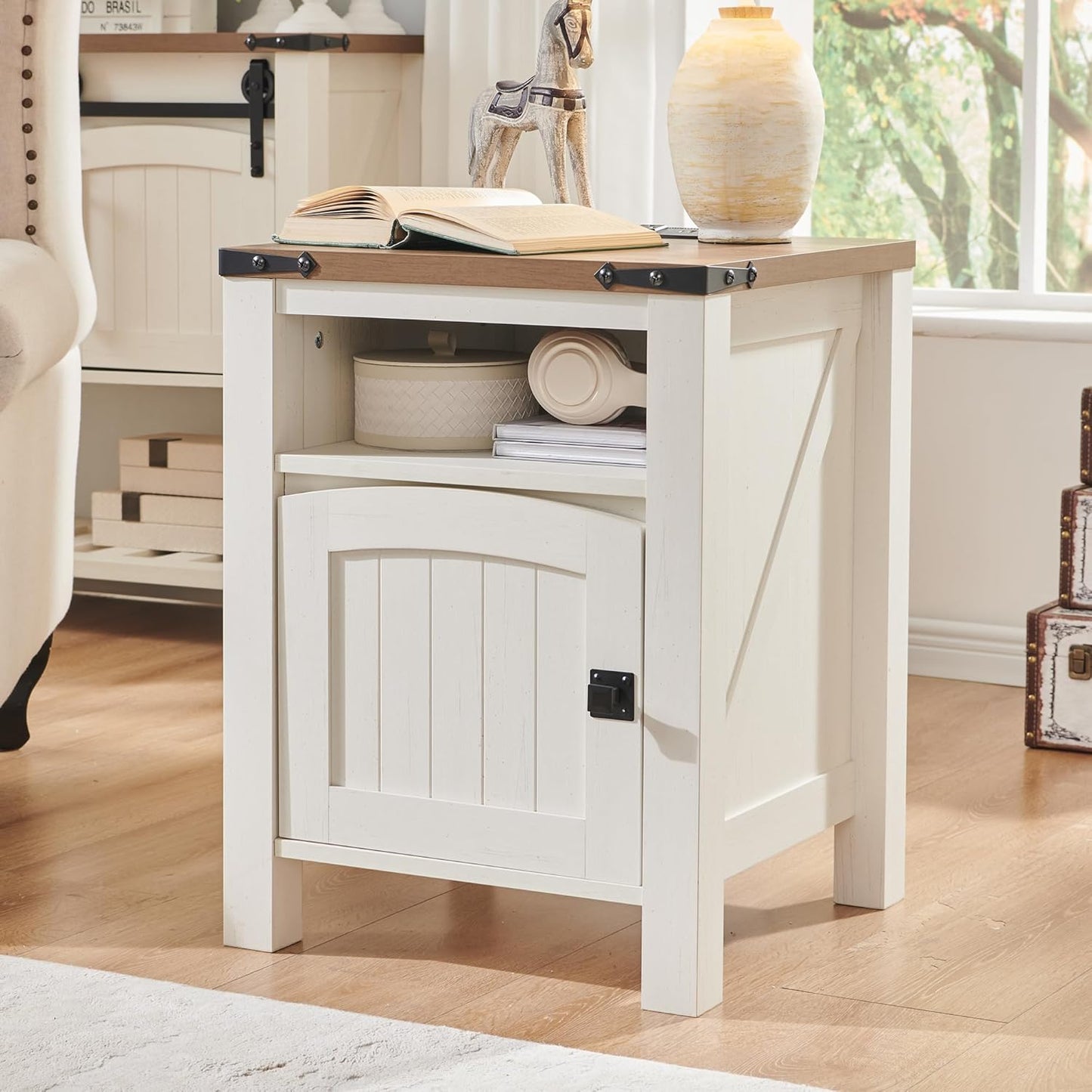 OKD Nightstand with Charging Station Set of 2, 18 Inchs Farmhouse End Table with Adjustable Storage Shelf, Rustic Wood Sofa Side Table for Bedroom