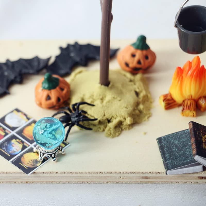 Dollhouse Decoration Accessories, 1:12 Dollhouse Ornament Mini Halloween Horror Decoration Set