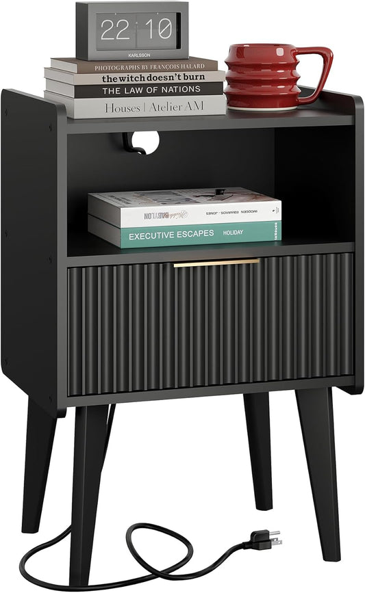 Fluted Nightstand with Charging Station, Modern Bedside Table with Drawer,Black Nightstand with Solid Wood Legs, End Table,Side Table for Living Room,Bedroom Black CTG57BKE
