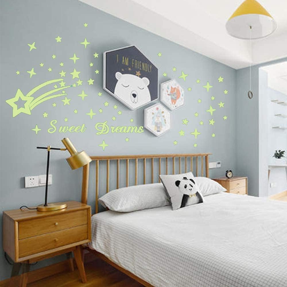 121Pcs Glow in The Dark Ceiling Wall Stickers Stars and Words - Sweet Dreams - Glowing Wall Decor for Kids Nursery Bedroom Living Room