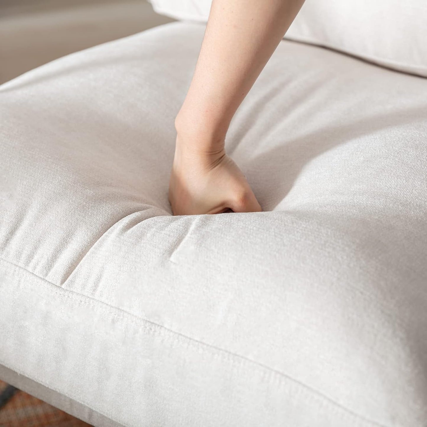 Mid-Century Accent Chair Set of 2, Soft Armchair Chenille Fabric Lounge Chair with Black Metal Legs, Upholstered Leisure Chair for Living Room Bedroom Reception Room, Beige