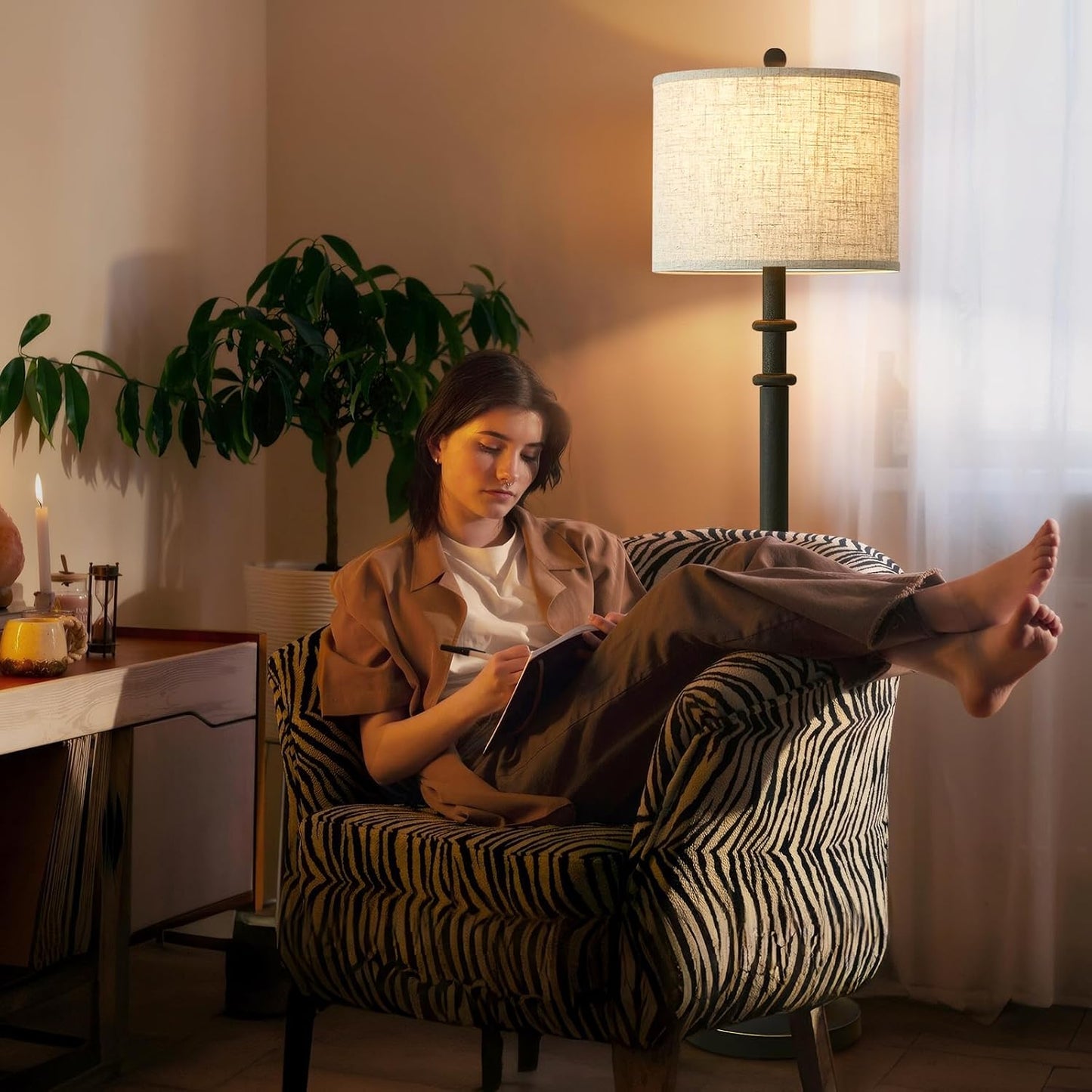 Floor Lamps for Living Room - 60" Resin Farmhouse Floor Lamp with 3 Color Temperatures - Vintage Standing Lamp Reading Light with Linen Shade Retro Tall Lamp for Bedroom Office, Black