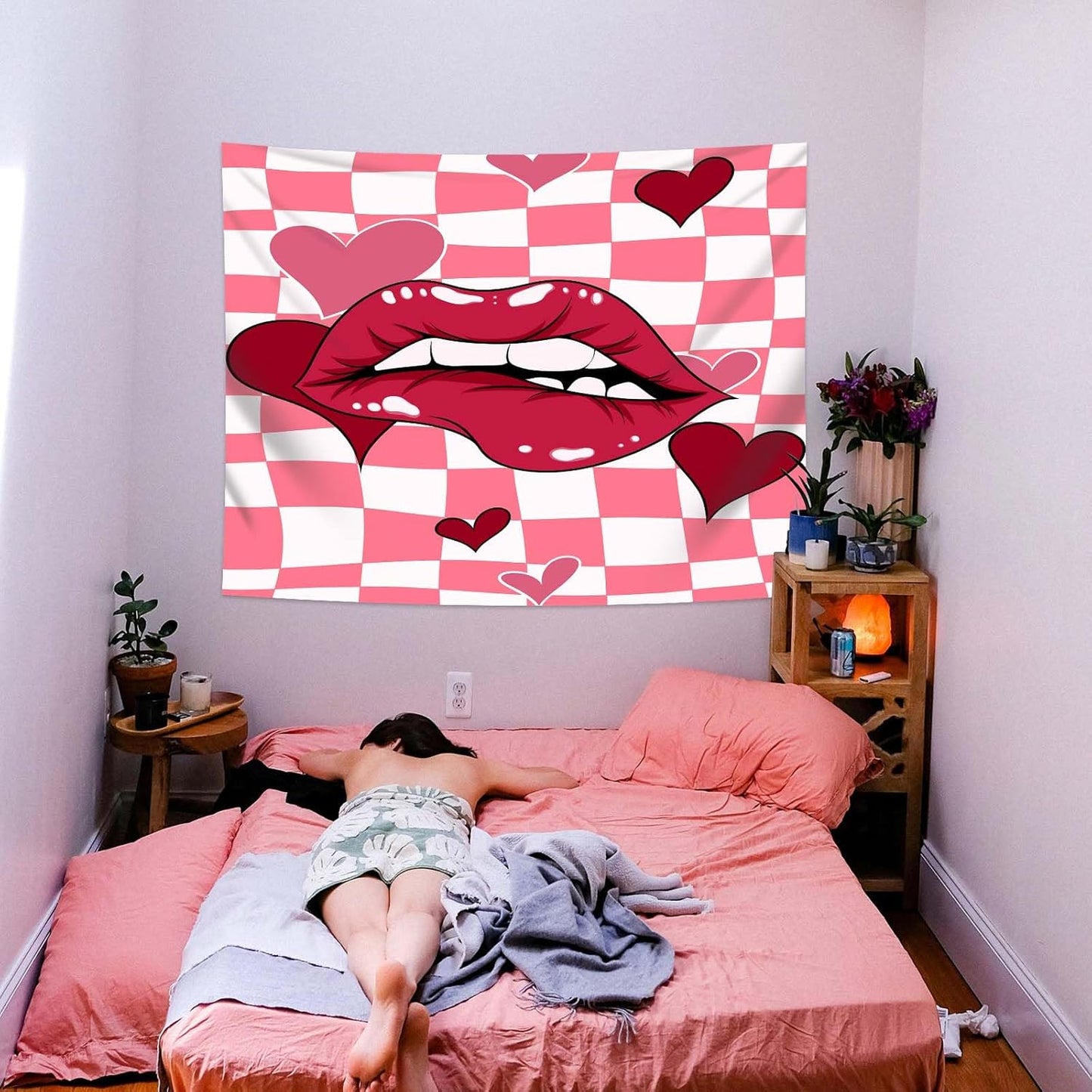 dueeia Sexy Red Lip Tapestry Wall Hanging Y2k Preppy Pink Retro Coquette Women Tapestries for Girls Bedroom Living Room Dorm Wall Decor (90.6"x70.9")
