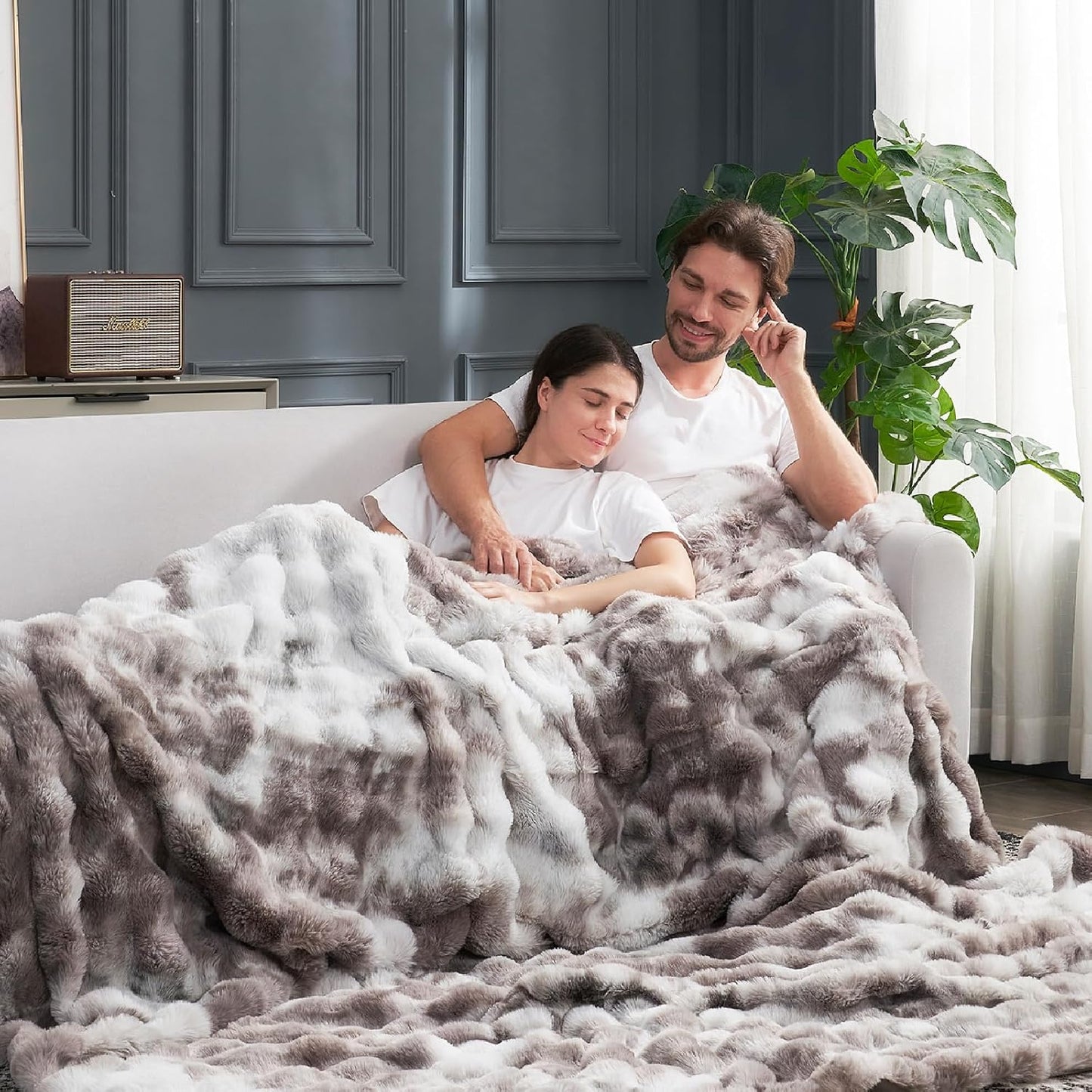 Cozy Bliss Faux Fur Throw Blanket for Couch, Fuzzy Soft Plush Thick Bubble Blanket for Sofa Bedroom Living Room, 108 * 90 Inches Tie Dye Taupe