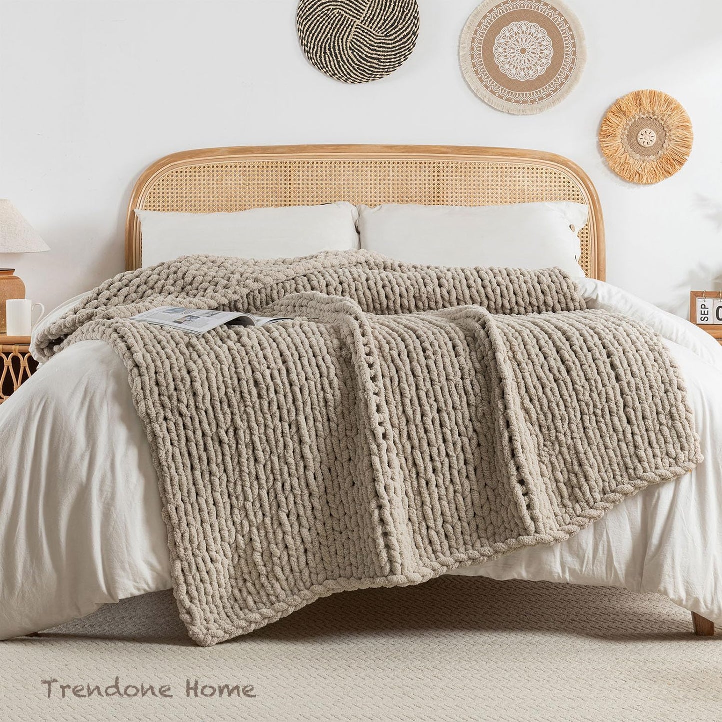 Chunky Knit Blanket Throw, 100% Hand Knit Throw Blanket Handmade Chenille Cable Knit Throw for Couch, Stylish Cozy Soft Rope Knot Crochet Blanket for Home Decor, Beige Linen, 40x50 Inches
