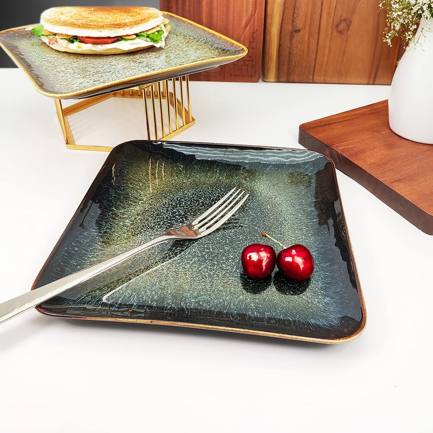 Ceramic Dinner Plates Dish Set, Set of 4, Microwave Oven and Dishwasher Safe, Scratch Resistant, Dinnerware Kitchen Porcelain Serving Dishes 9 inch Square plate