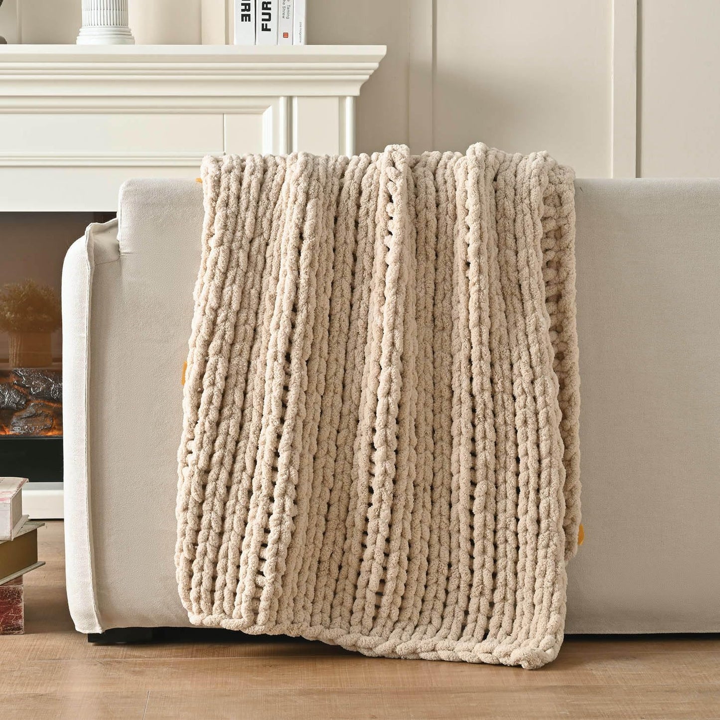 Esterra Chunky Knit Blanket Throw 50"x60", 100% Hand Knitted Chenille Throw Blanket, Cozy Soft Thick Cable Knit Throw Large Rope Knot Crochet Throw Blanket for Sofa Couch Bed, Sandshell/Oatmeal