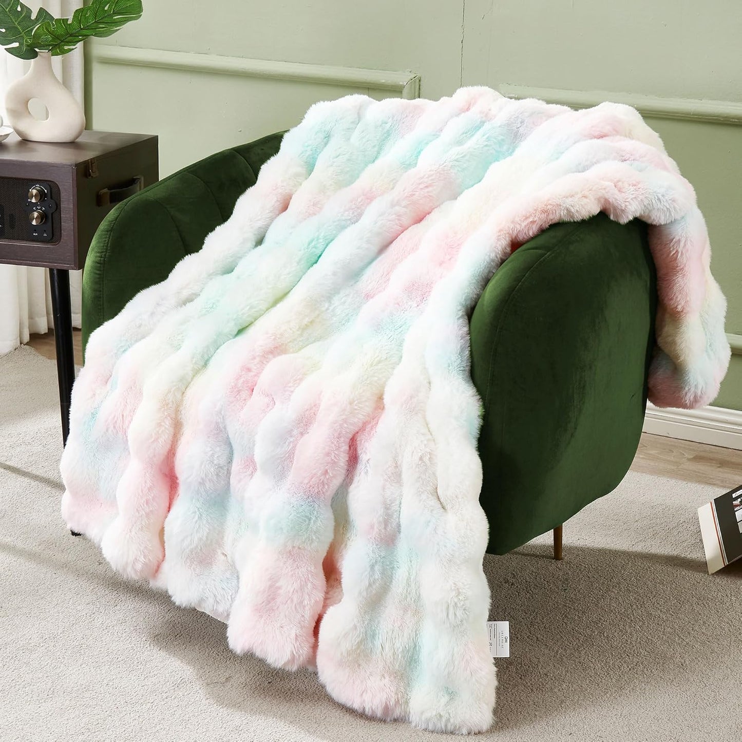 DREAMNINE Decorative Colorful Soft Thick Faux Fur Throw Blanket for Kids Girl Women 50" x 60",Luxury Rainbow Tie-dey Fleece Fuzzy Blankets,Warm Cozy Plush Furry Blankets for Winter,Cute Lovely Blanket