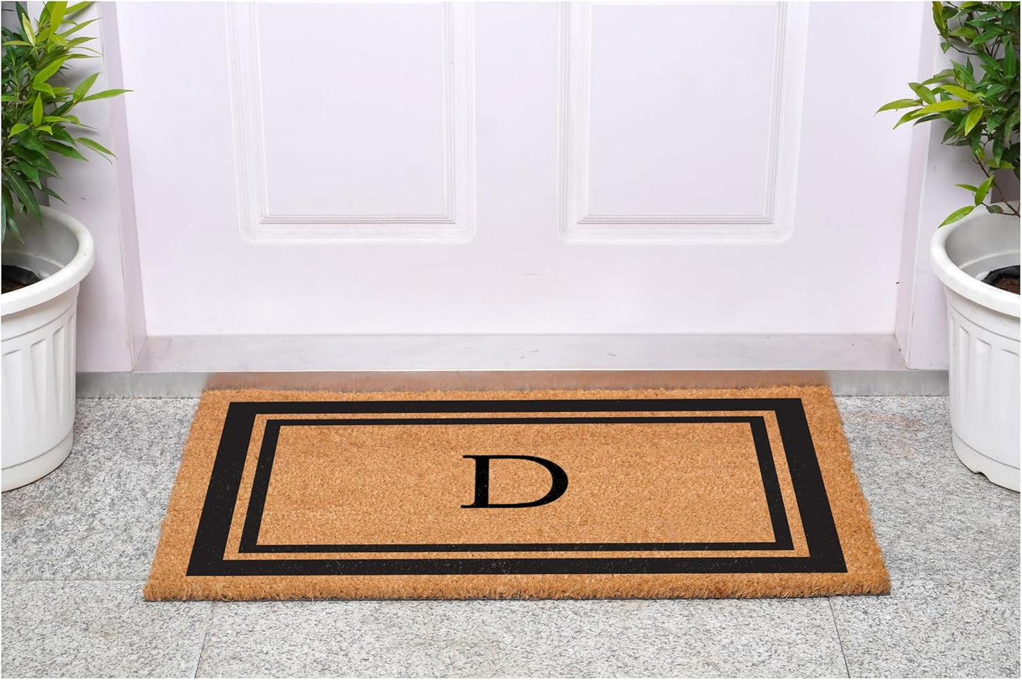 Calloway Mills 152962448 Black Border 24" x 48" Monogram Doormat (Letter D)