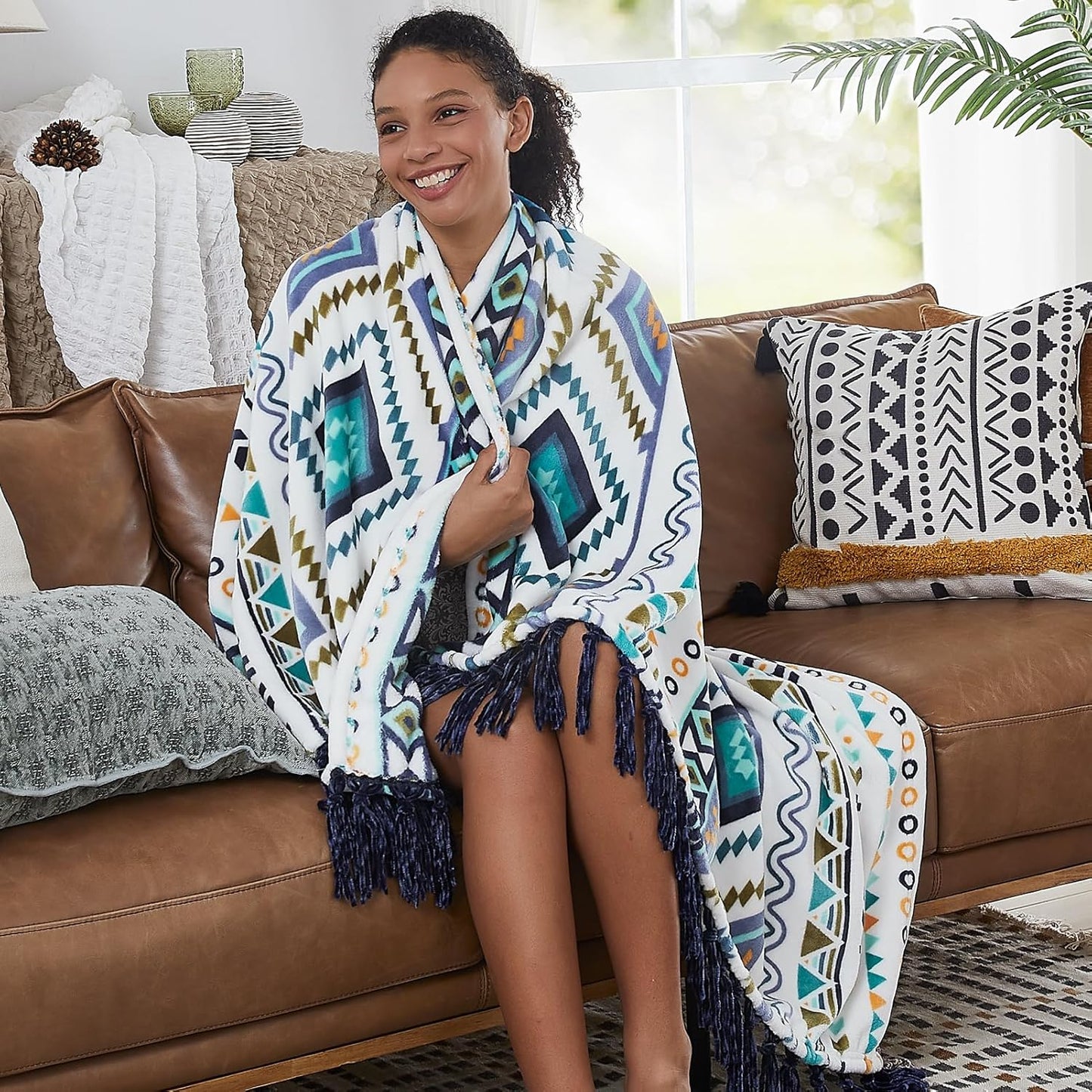 CASAAGUSTO Boho Throw Blanket - Blue and White Decorative Blankets with Tassel, Printed Flannel Bohemian Blanket for Chair, Bed, Sofa, Couch(50 * 60, Blue and White)