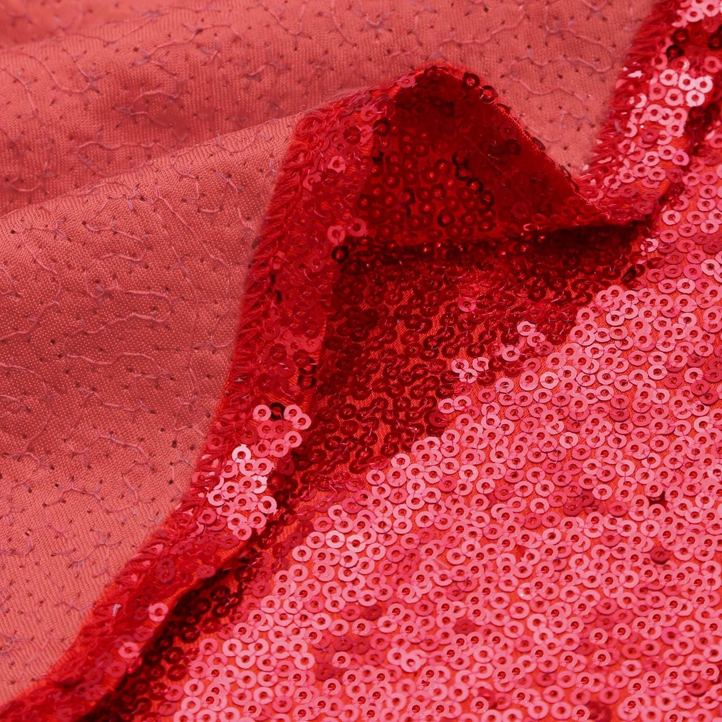 Christmas Tree Skirt 48 Inches Red Tree Skirt Glitter Sequin Tree Skirt for Winter Party Red Christmas Decorations