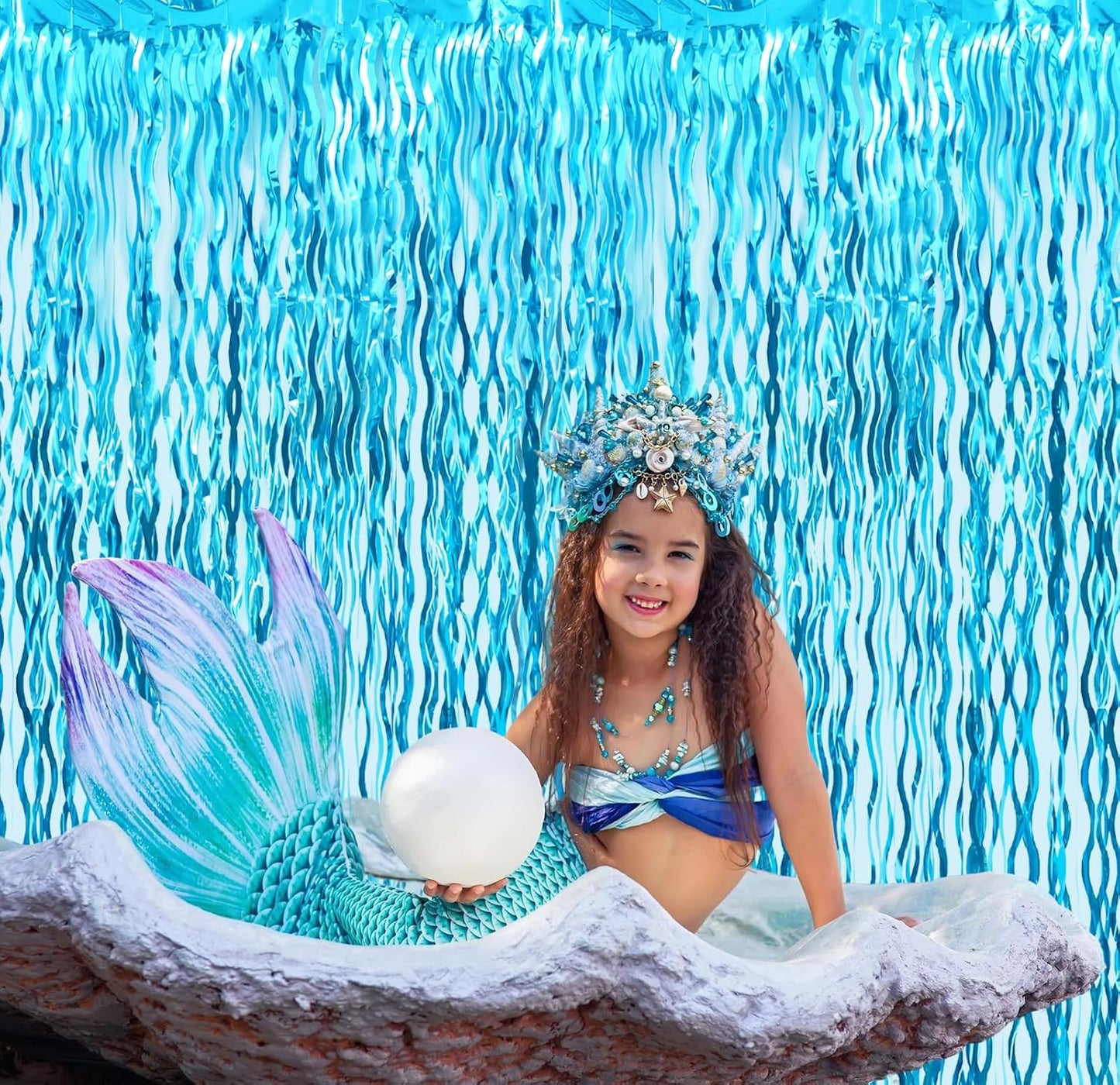 GOER 3.2 ft x 6.5 ft Metallic Tinsel Foil Fringe Curtains Party Photo Backdrop Party Streamers for Birthday,Graduation,New Year Eve Decorations Wedding Decor (1 Pack,Wavy Light Blue)