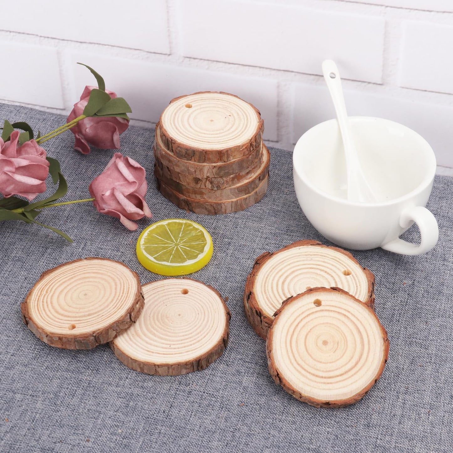 90 PCS 2.8-3inch Unfinished Wood Slices, Natural Wood Slices, Predrilled with Hole Wood Slice for DIY Arts Craft Christmas Ornaments