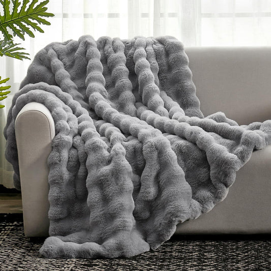Cozy Bliss Faux Fur Throw Blanket for Couch, Fuzzy Soft Plush Thick Bubble Blanket for Sofa Bedroom Living Room,50 * 60 Inches Light Grey