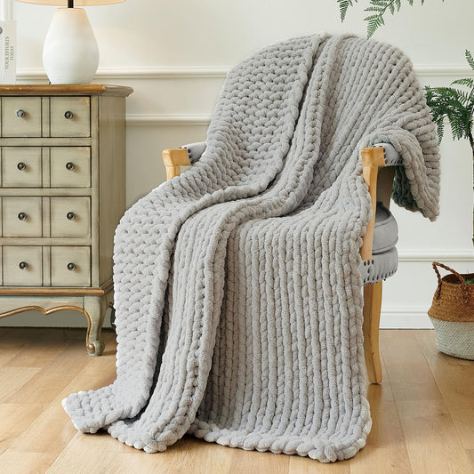 Esterra Chunky Knit Throw Blanket Newly Upgraded Heavy Tighter Version, Handmade Chenille Throw Super Soft, Thick Yarn Cable Knit Crochet Throw Blanket for Couch Bed Sofa (50"x60" Light Grey)