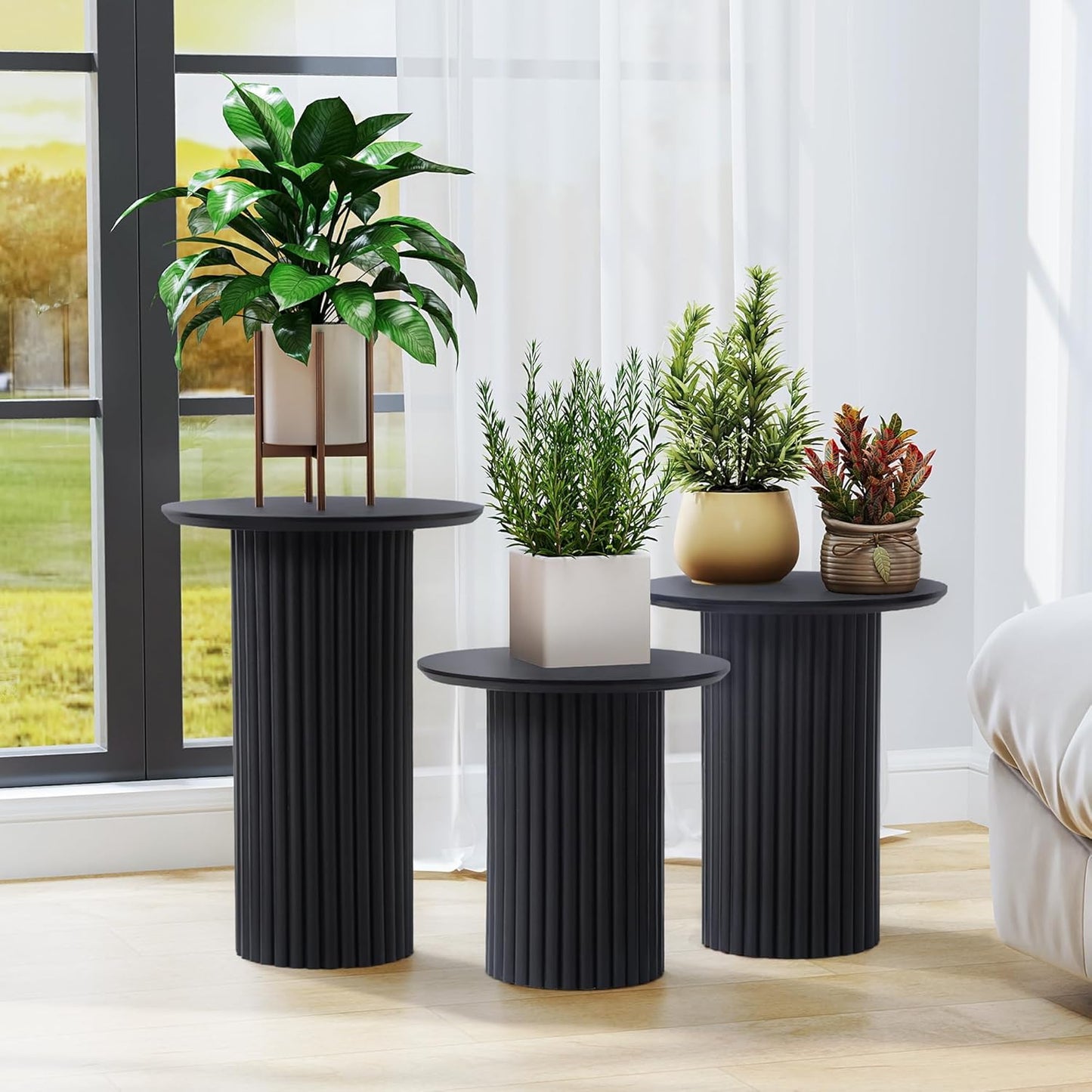 Round Nesting Coffee Table Set of 3,Mid Century Modern Fluted Coffee and End Table Set,Small Circle Wooden Side Table Drink Table for Living Room (Black)