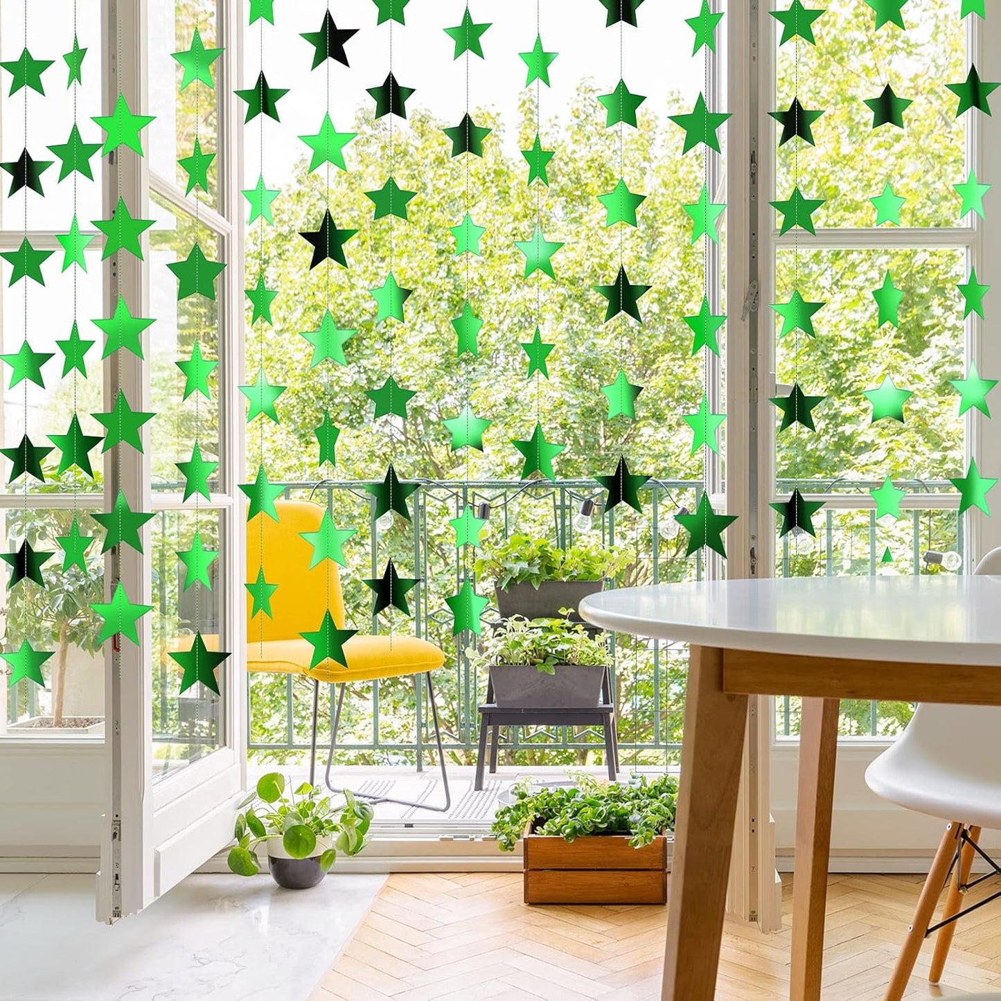 Patelai Glitter Star Garland Banner Decor 130 Feet Star Hanging Bunting Banner Twinkle Backdrop for Homecoming Classroom Wedding Birthday Halloween Christmas Party Supplies(Green)