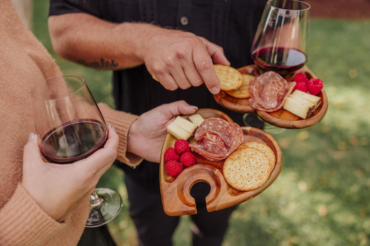 PICNIC TIME Toscana Heart-Shaped Wine Appetizer Trays