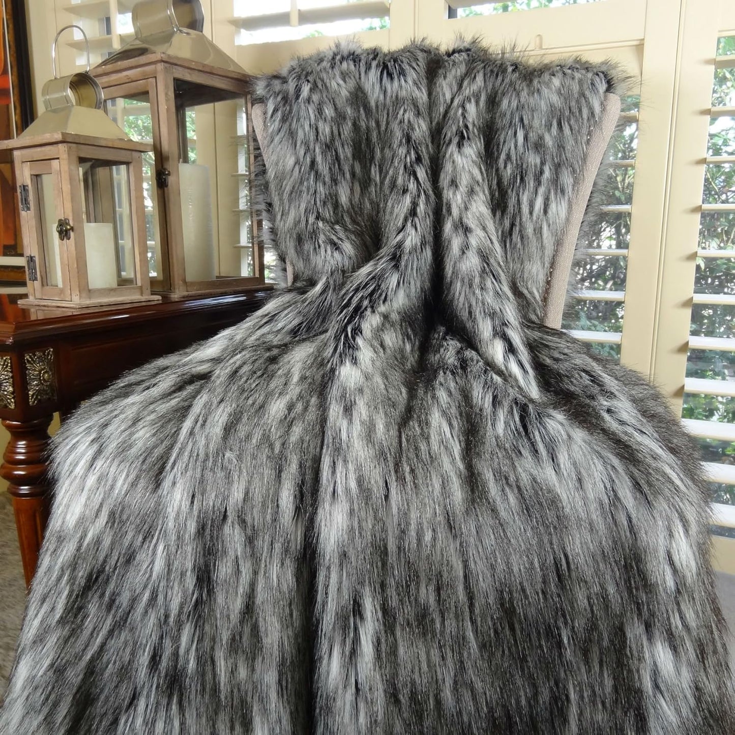 Exotic Siberian Husky Faux Faur Throw Blanket - Gray White Black Husky Fur - Gray Faux Fur Throw Blanket - Luxury Soft Faux Fur, Handmade in USA, 16411
