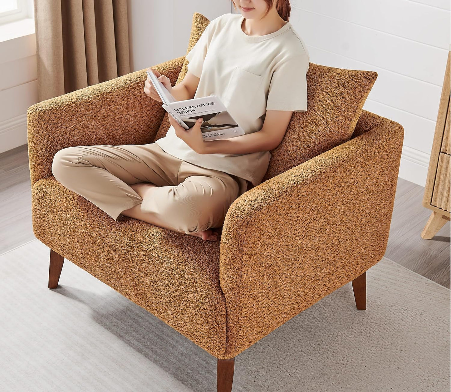 Oversized Accent Chair Modern Boucle Armchair for Living Room- 37" Wide Accent Chair with Solid Wood Legs, Curry Upholstered Lounge Chair for Bedroom & Office, Cozy Reading Chair (Easy Assembly)