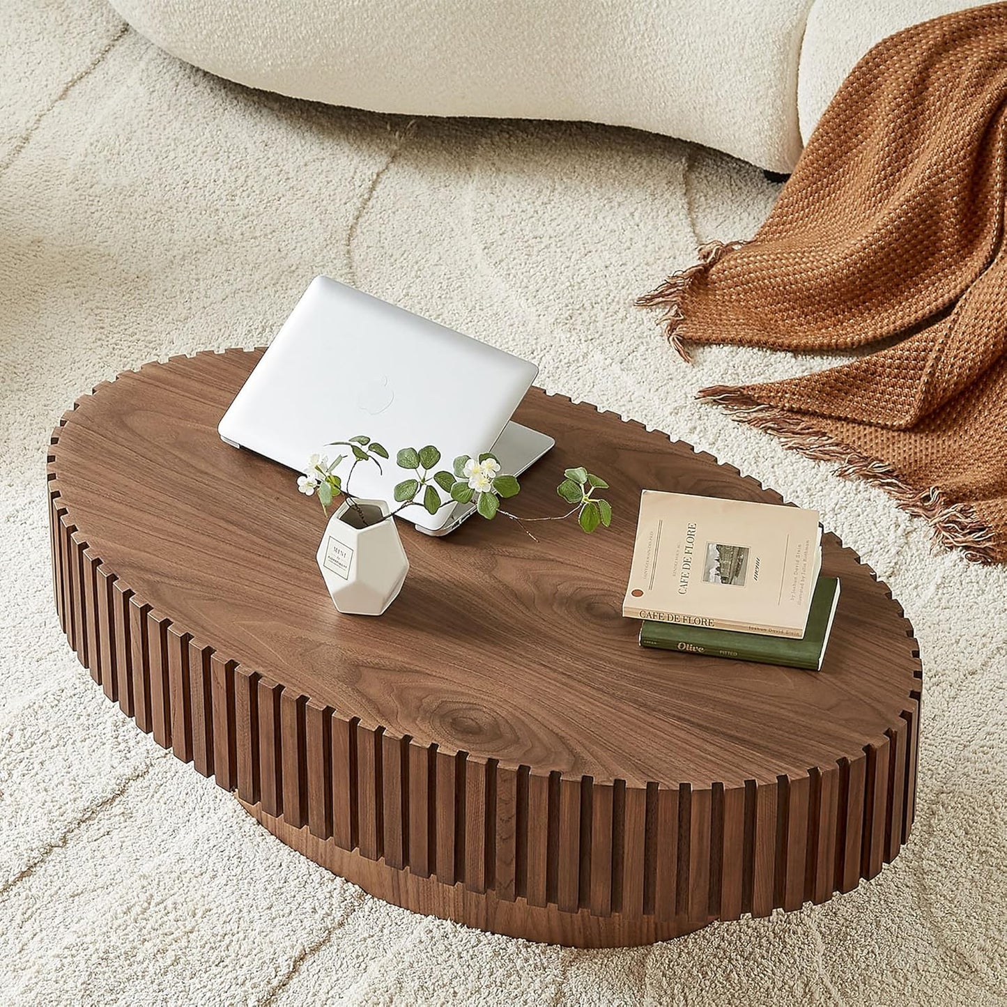 Oval Coffee Table for Living Room, Modern Fluted Coffee Tables with Pedestal Base, Handcrafted Centre Tea Tables Easy Assembly-43.7" Walnut