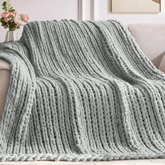 Chunky Knit Throw Blanket, 30''*40'' Knitted Throw Chenille Yarn for Bed Couch, Handmade Light Grey Crochet Big Thick Blanket, Machine Washable Cute Comfy Blanket for Home Decor