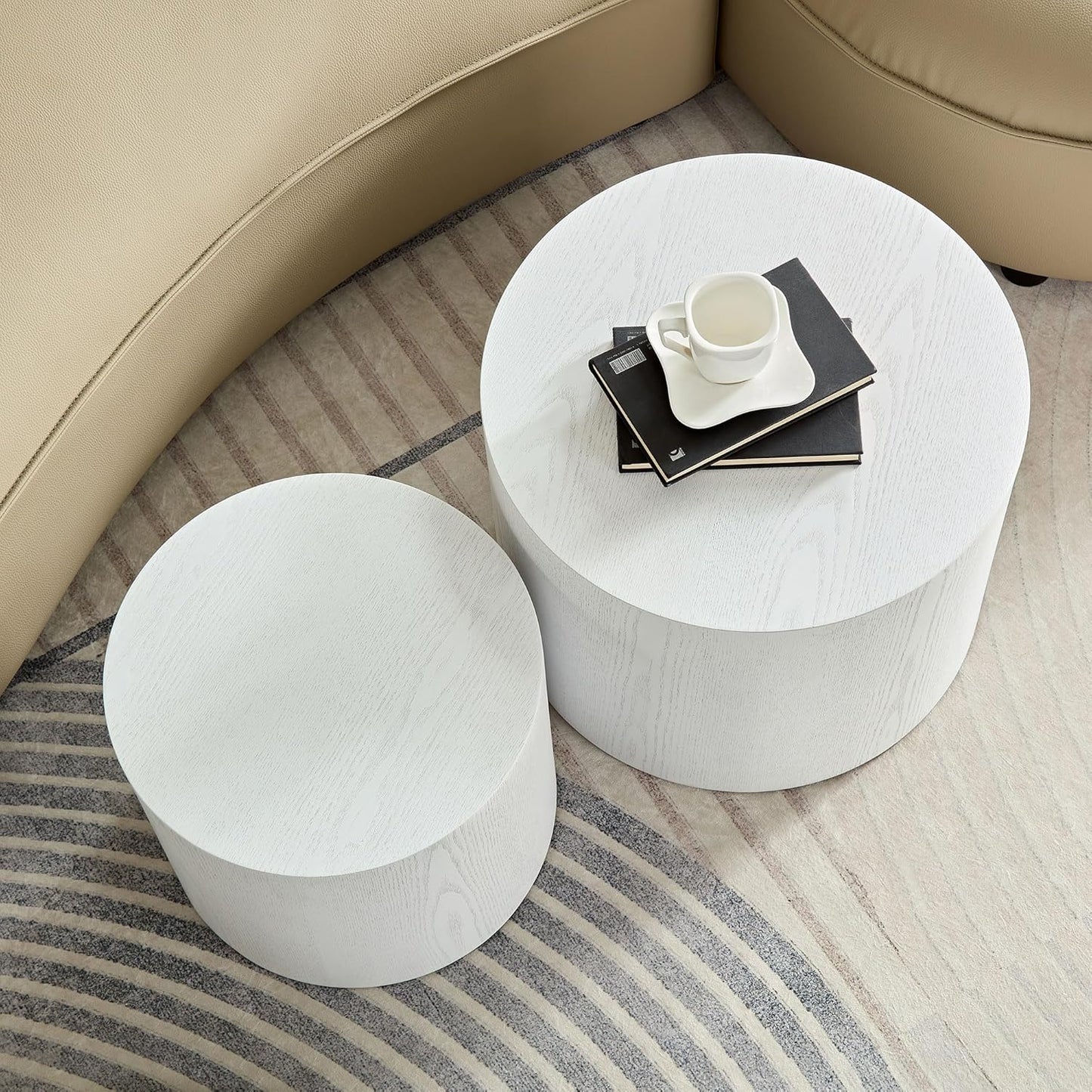 WILLIAMSPACE 18.9" White Nesting Coffee Table Set of 2, Modern Black Round Coffee Tables Circle Side Table for Small Space, Accent End Table Set, No Assembling, White Wood Grain