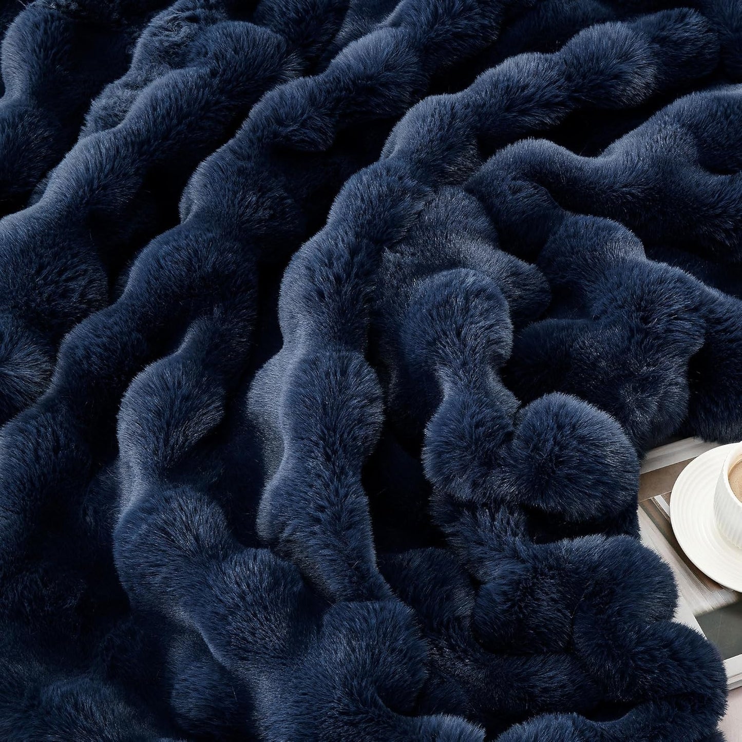 DREAMNINE Super Soft Thick Bubble Faux Rabbit Fur Throw Blanket for Couch 50" x 60", Reversible Plush Warm Winter Fluffy Blankets, Decorative Cute Cozy Bubble Furry Blanket for Bedroom Sofa, Navy Blue